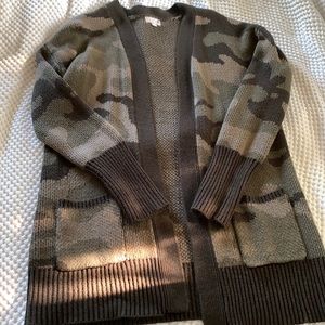 Camo cardigan